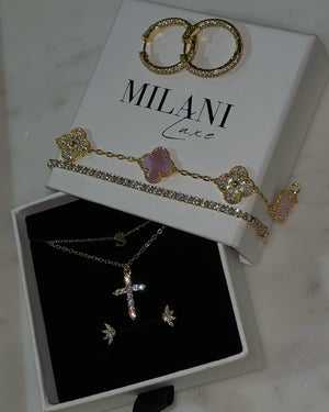 Angel Studs Gold